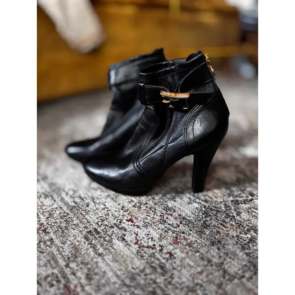 Tory Burch Black Leather Ankle Boots Gold Buckle Side Zip High Heel Booties 8.5